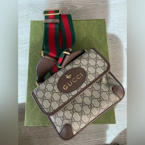 Gucci Neo Vintage small messenger bag